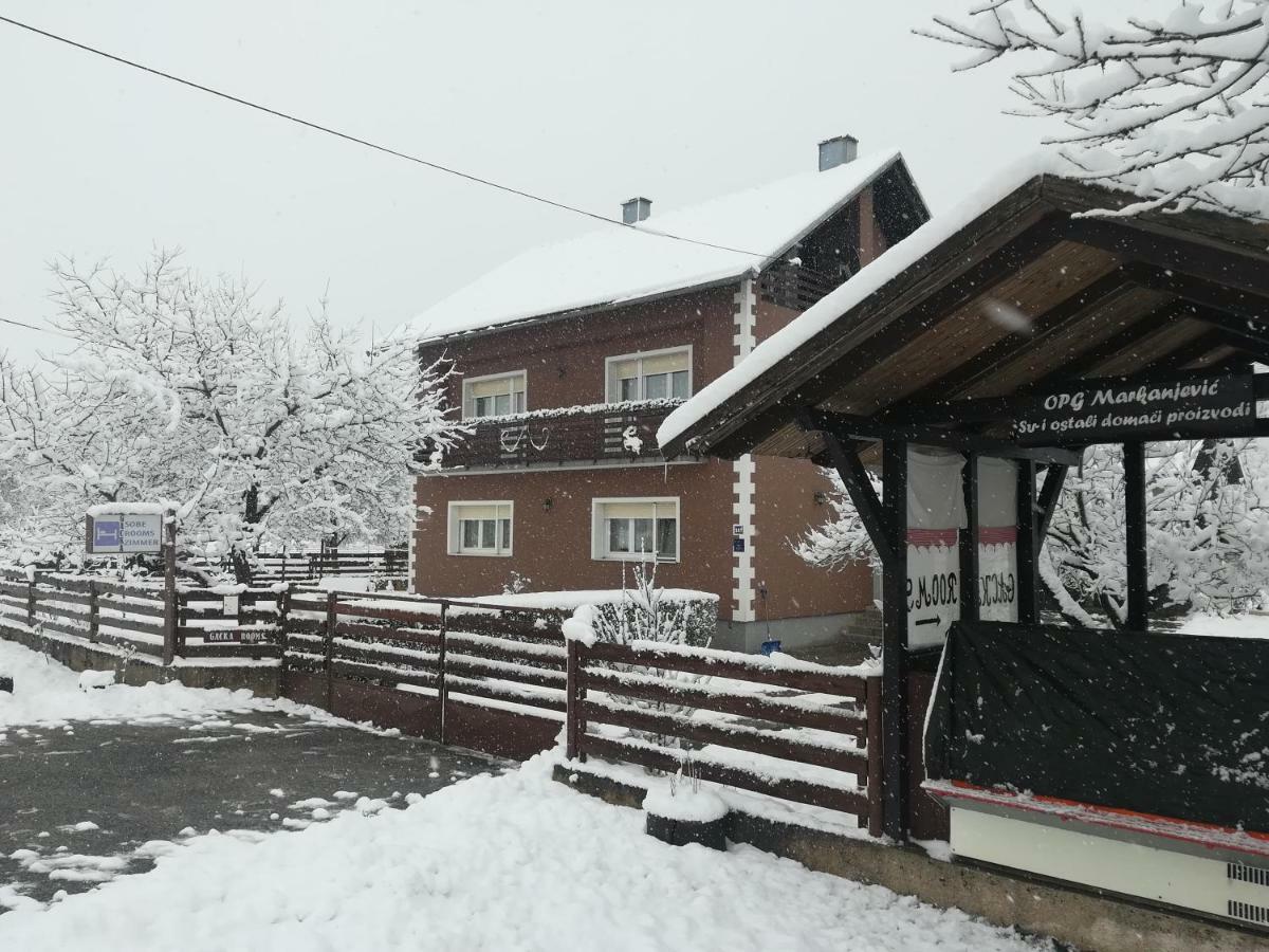 Gacka Rooms Vrhovine Exterior photo